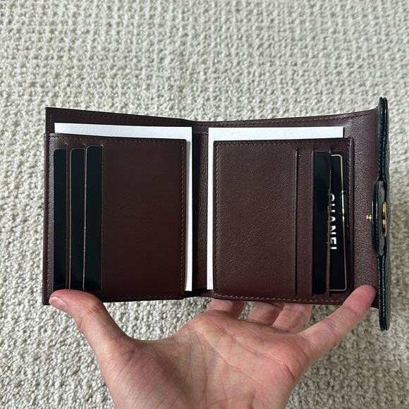NWT Chanel Caviar Classic Compact Tri Fold Wallet (Black) - Picture 4 of 16